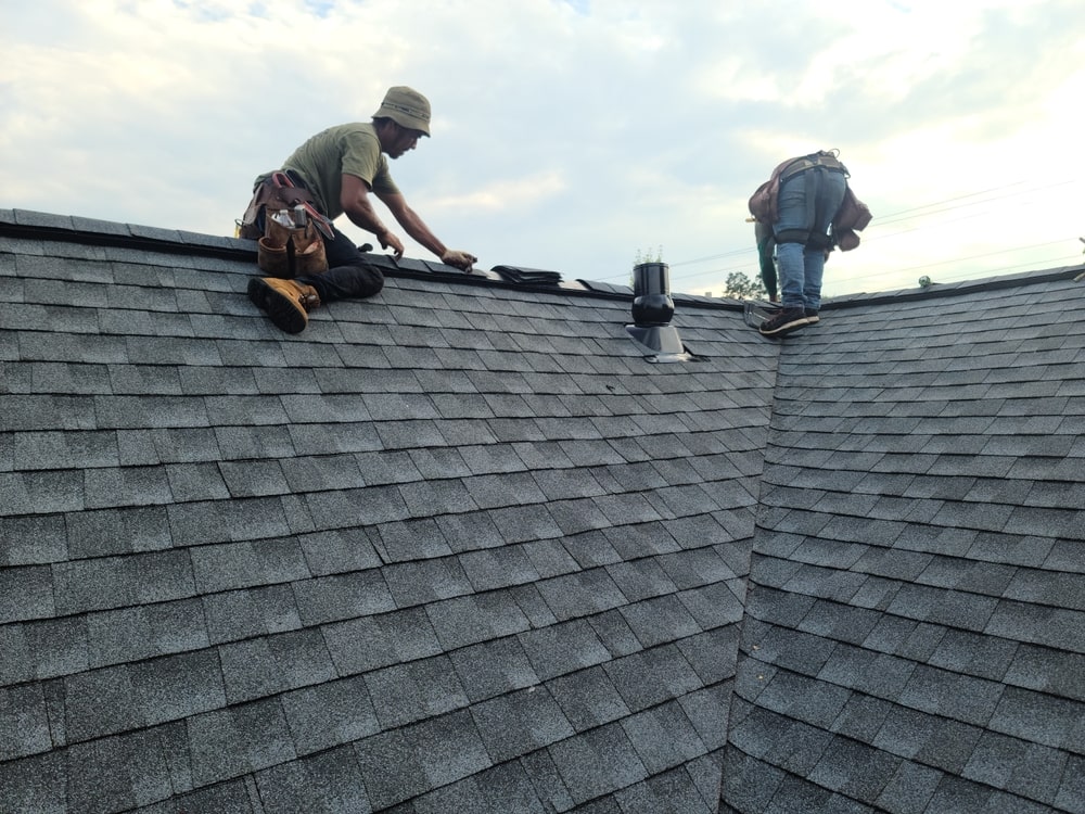 Metal Roofs vs Shingles